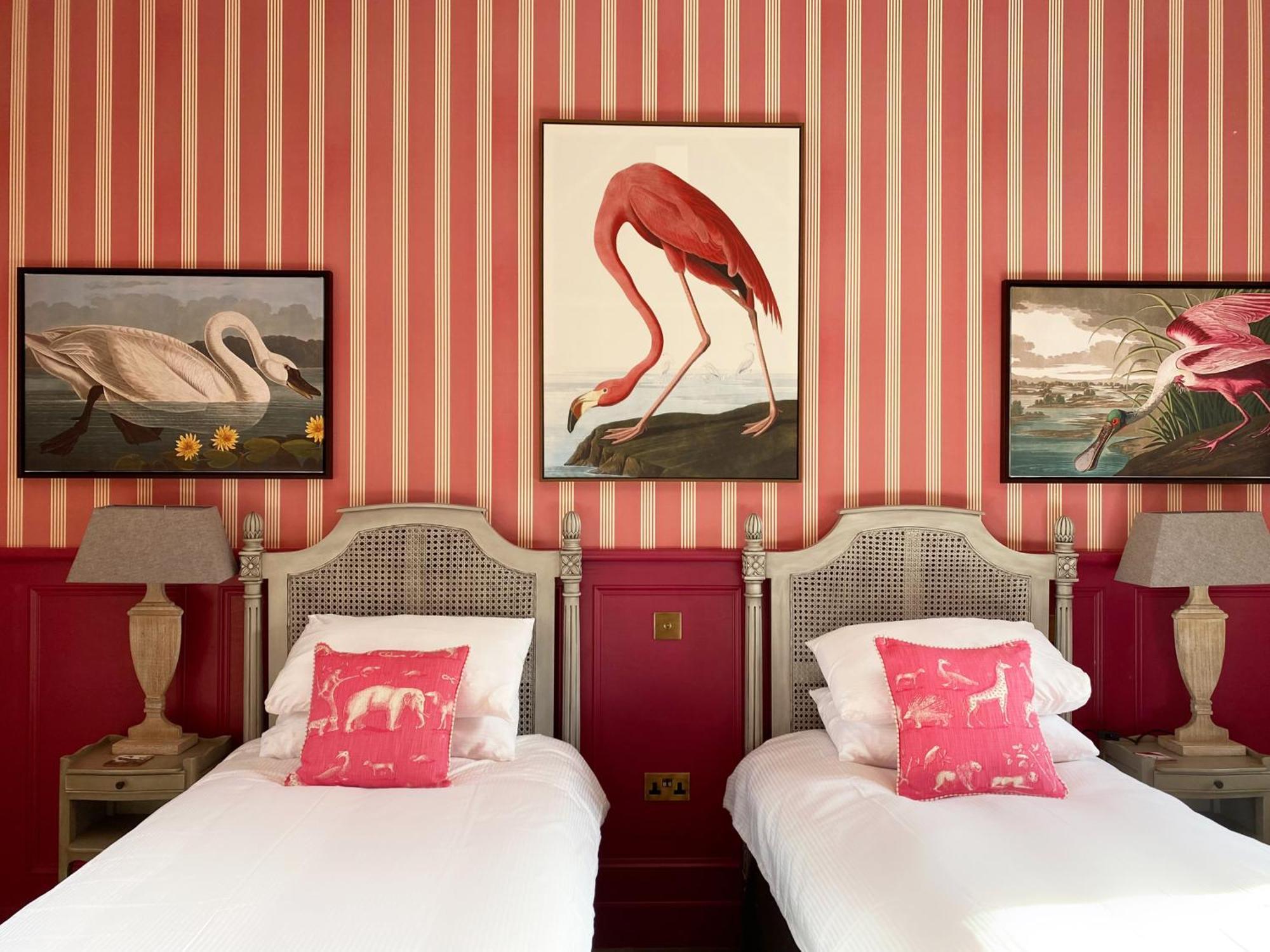 Meikleour Arms Hotel & Restaurant Luaran gambar